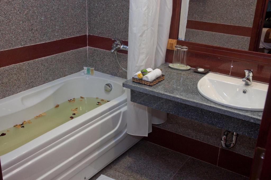 Dlgl - Dung Quat Hotel Quang Ngai Pokoj fotografie